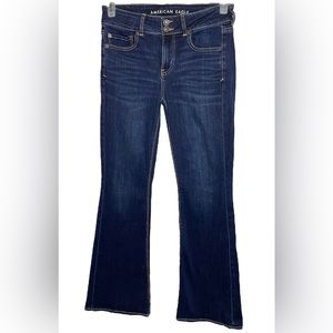 NWT! American Eagle Women’s Jeans Artist Flare Size 6 SHORT